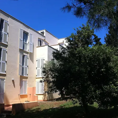 Szálloda Lovorka - Drazica Krk Town