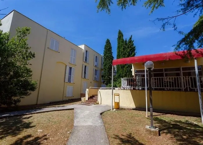 Lovorka - Drazica 3* Krk Town