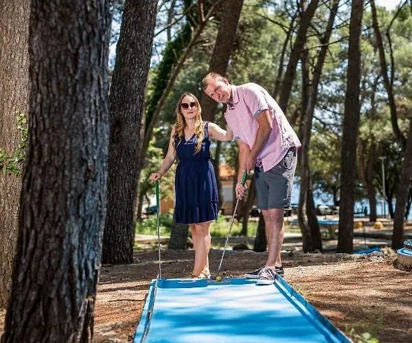 Lovorka - Drazica 3*