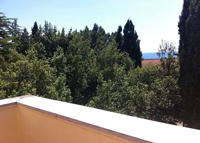 Lovorka - Drazica 3* Krk Town