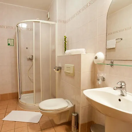 Hotel Lovorka - Drazica