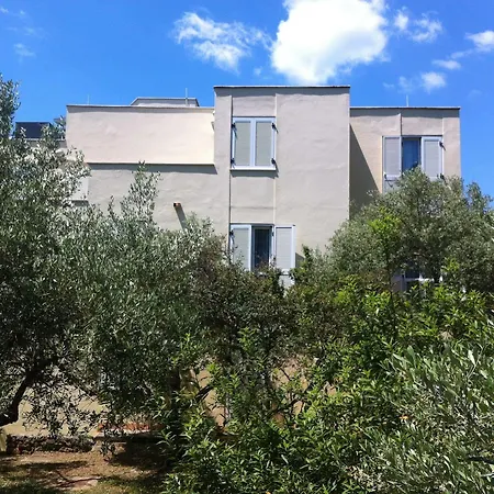 Lovorka - Drazica Hotel 3*