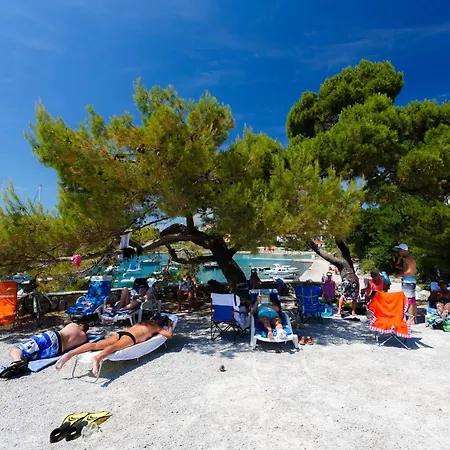 Lovorka - Drazica Hotel