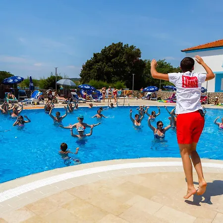 Lovorka - Drazica 3* Krk Town